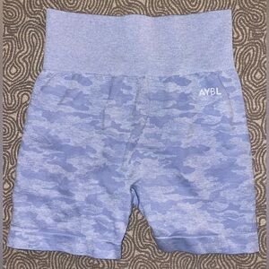 AYBL Evolve Camo Seamless Shorts in Lavender/Purple: great condition, size small